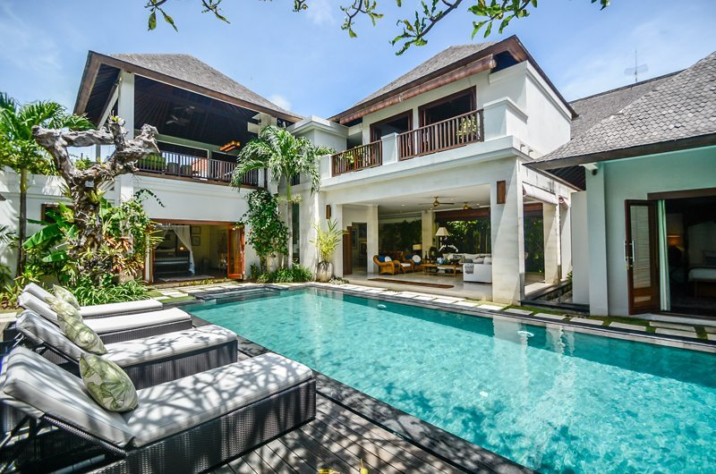 Villa Aliya - Modern Tropical Architecture Bali
